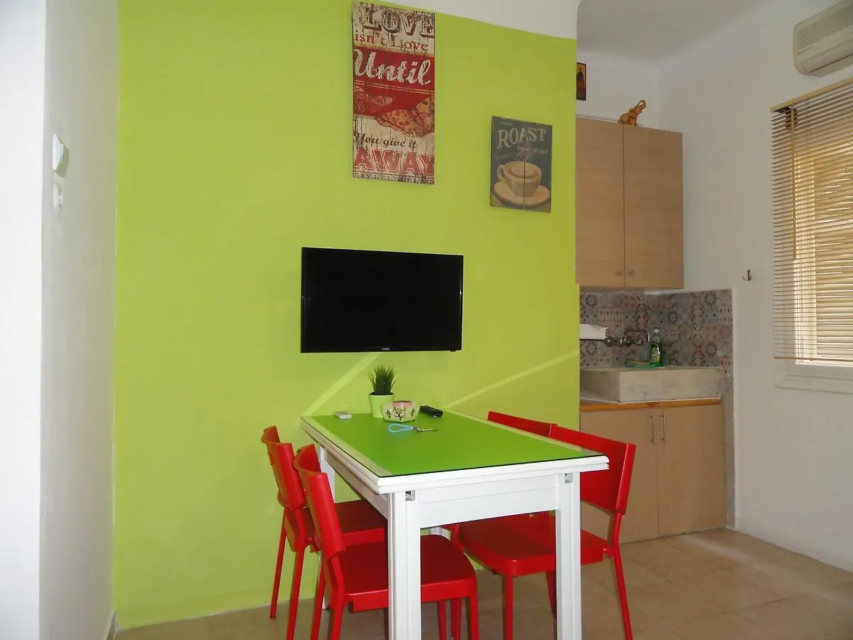 Mini Apartment Tessalónica 0*,